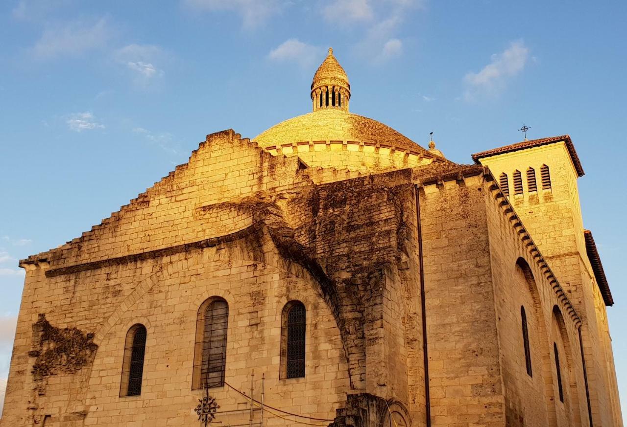 Périgueux Joli Appartement Vue Sur L'Eglise מראה חיצוני תמונה